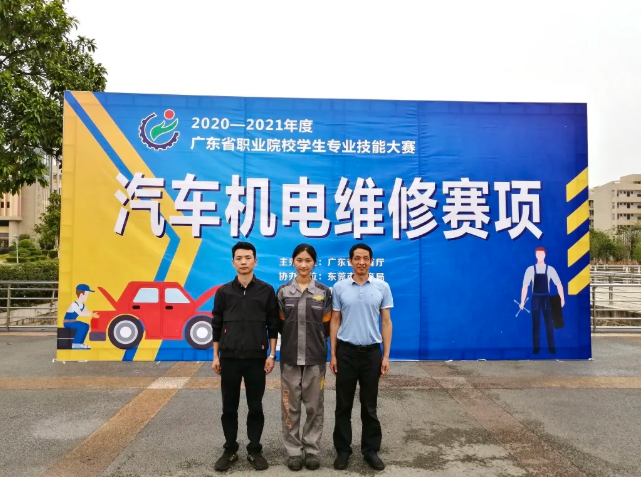 世界技能大賽數(shù)控車項(xiàng)目唯一女選手！男人都自愧不如！